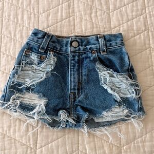 Vintage Distressed Denim toddler shorts - Levi - 3t